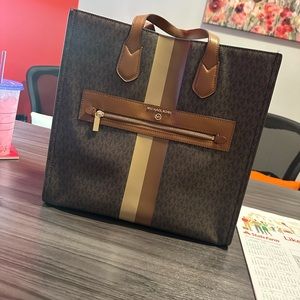 COPY - Michael Kors Large Tote